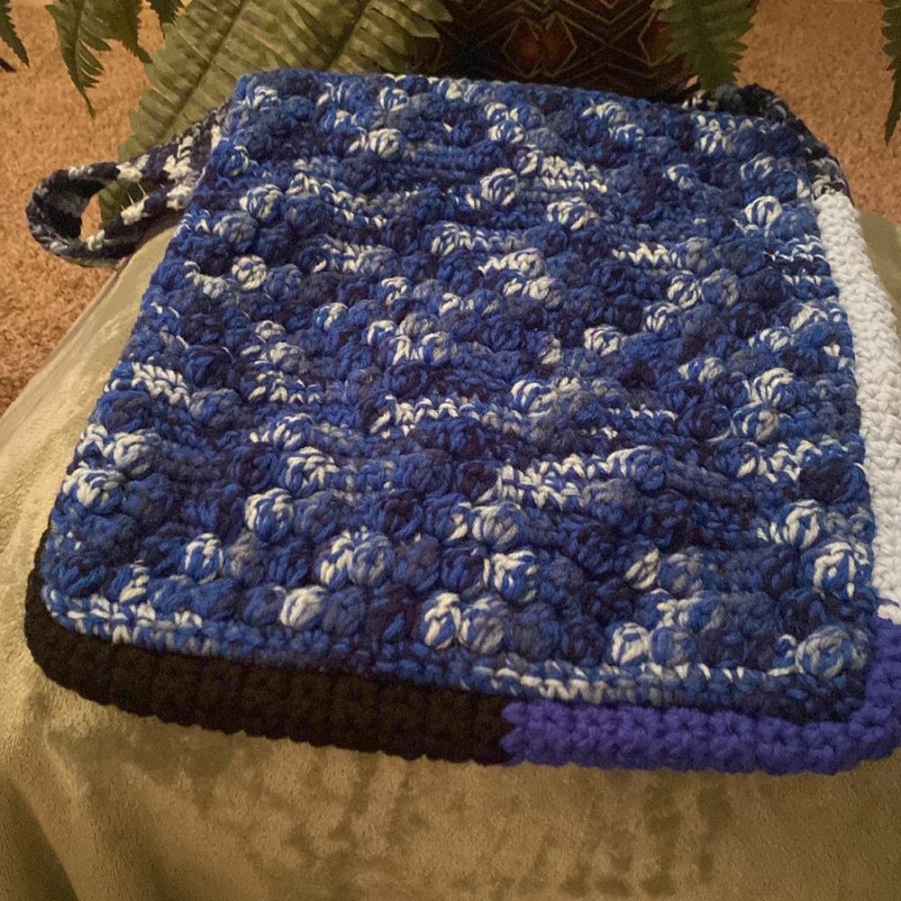 Hand made beautiful tote! - Picture 2 of 5